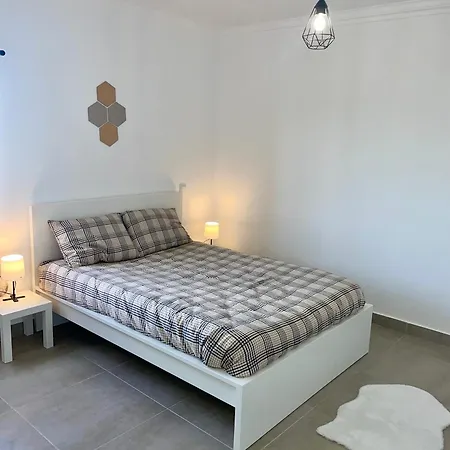 2 Bedroom In With Swimming Pool Apartament